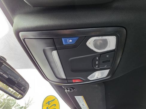 Used 2024 RAM 3500 Tradesman w/ Chrome Appearance Group image 23