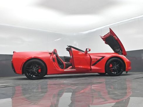 Used 2015 Chevrolet Corvette Stingray Convertible w/ 2LT Preferred Equipment Group RWD image 75