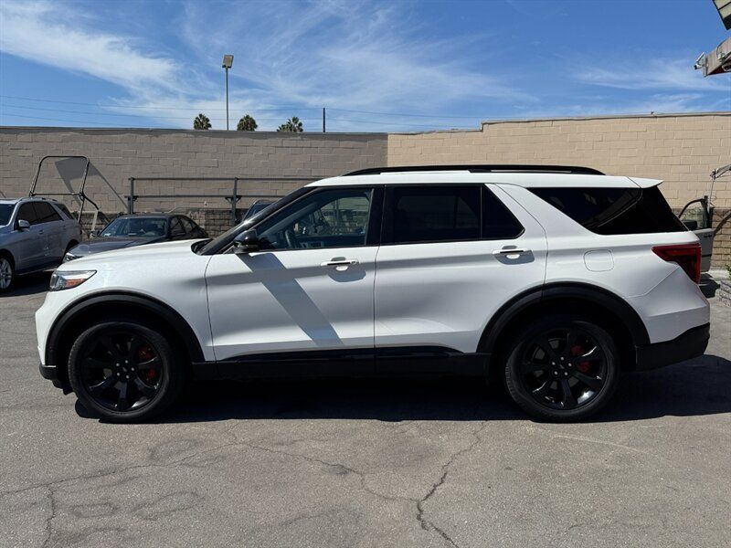 Used 2020 Ford Explorer ST w/ ST Street Pack AWD/4WD image 9