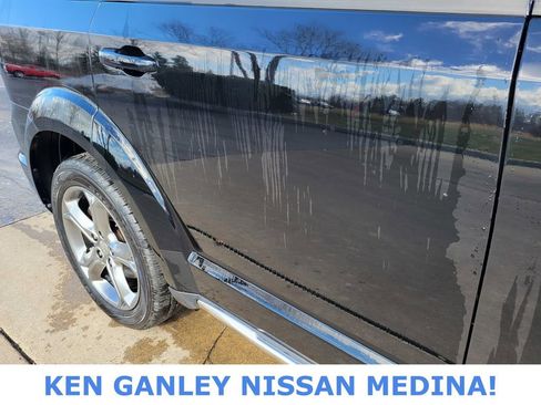 Used 2017 Dodge Journey Crossroad w/ Popular Equipment Group image 14