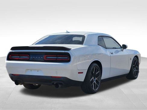 Used 2016 Dodge Challenger R/T Scat Pack image 8