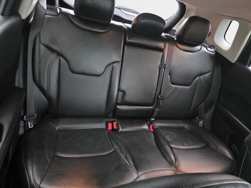 Used 2021 Jeep Compass Limited AWD/4WD image 19