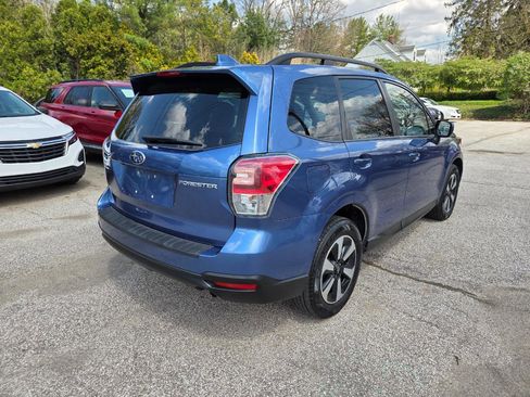 Used 2018 Subaru Forester 2.5i Premium w/ All-Weather Package AWD/4WD image 7