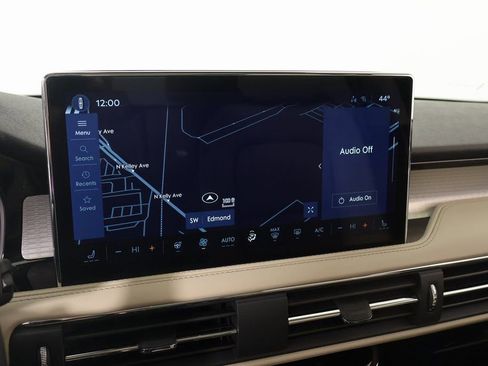 New 2026 Lincoln Corsair Premiere FWD image 7
