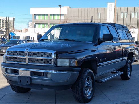 Used 1998 Dodge Ram 1500 Truck ST image 10