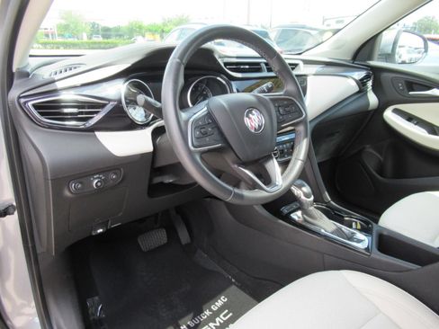 Used 2023 Buick Encore GX Select w/ Experience Buick Package FWD image 18