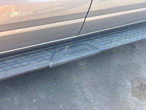 Used 2022 RAM 1500 Laramie AWD/4WD image 25
