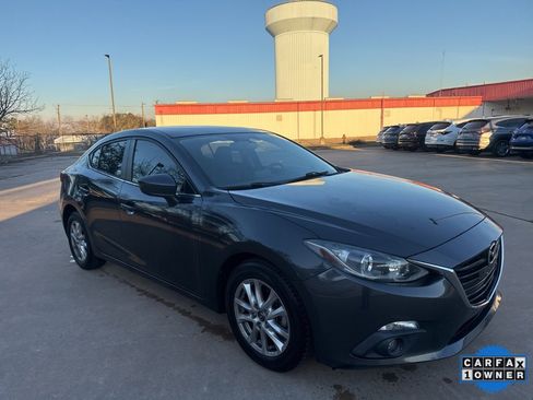 Used 2016 MAZDA MAZDA3 i Grand Touring image 3