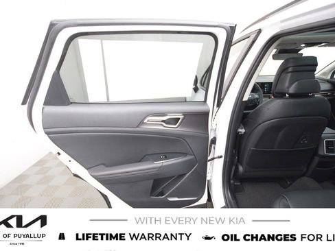 New 2026 Kia Sportage EX image 11