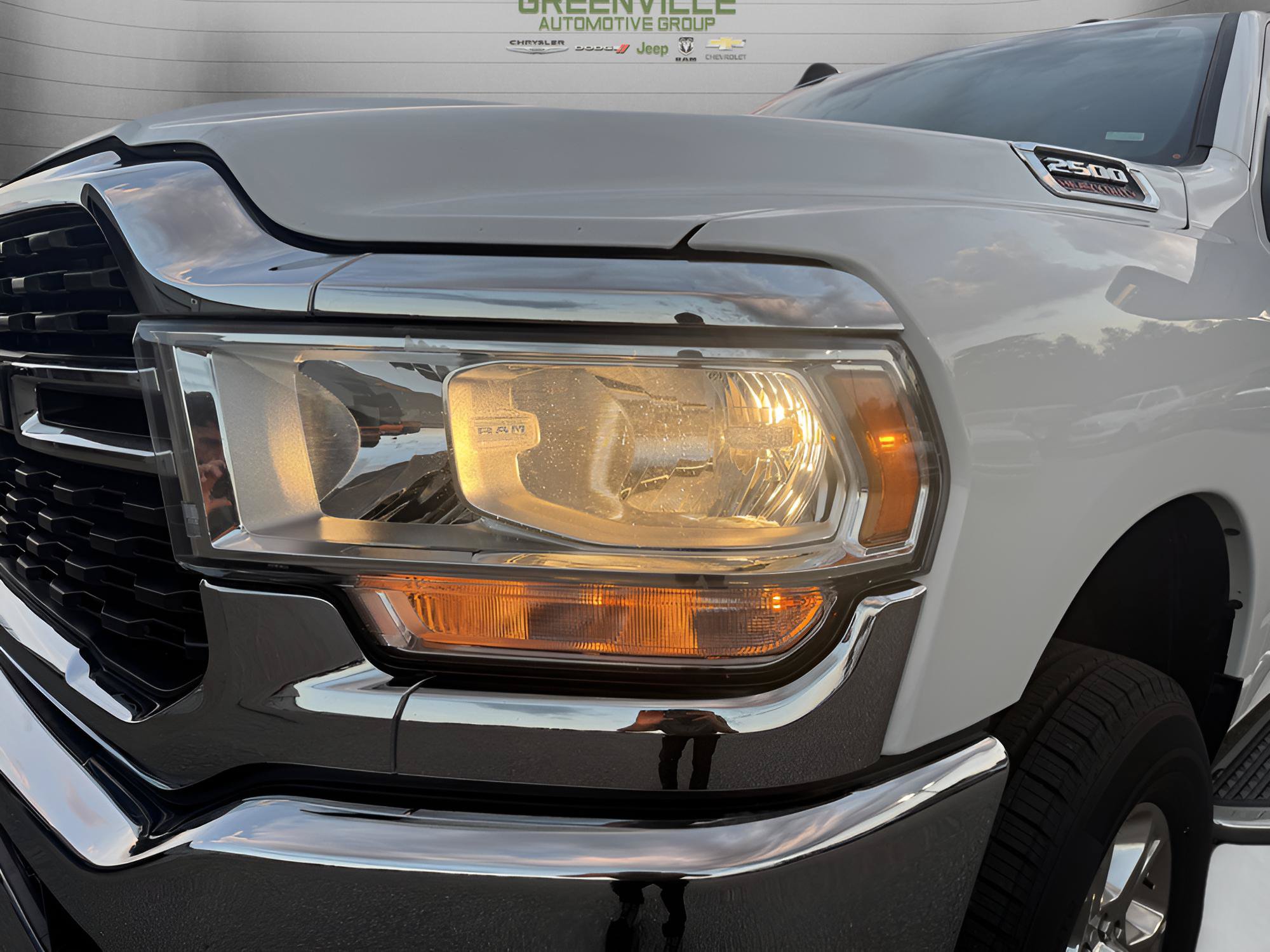 Used 2024 RAM 2500 Big Horn AWD/4WD image 28