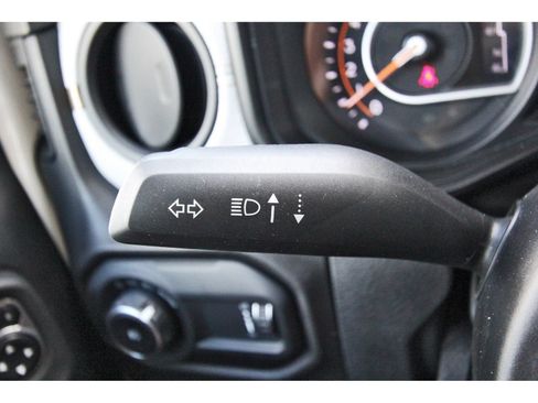 Used 2024 Jeep Wrangler Unlimited Sport AWD/4WD image 17