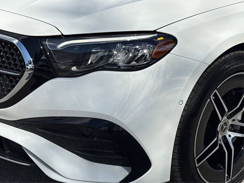 Used 2024 Mercedes-Benz E 350 4MATIC Sedan image 14