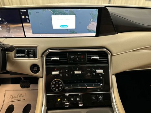 New 2026 Nissan Armada Platinum Reserve image 6