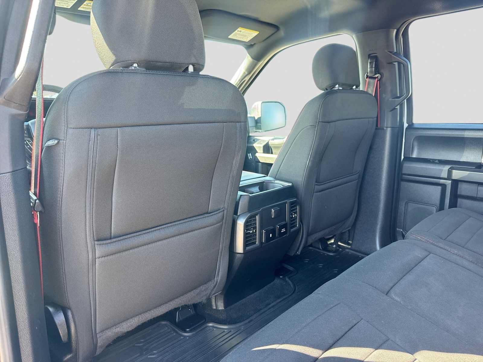 Used 2019 Ford F150 XLT w/ XLT Special Edition Package AWD/4WD image 17