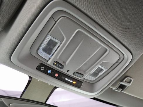 Used 2022 GMC Sierra 2500 SLE w/ X31 Off-Road Package image 33