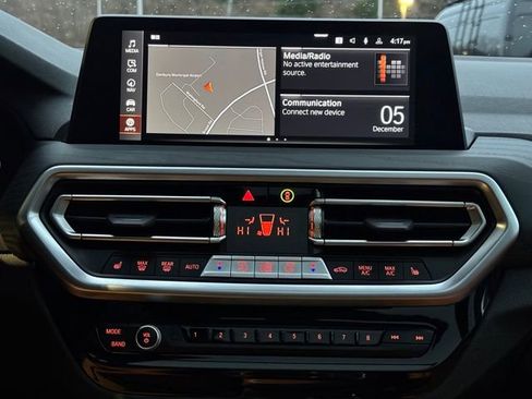 Used 2024 BMW X3 xDrive30i w/ Convenience Package image 29