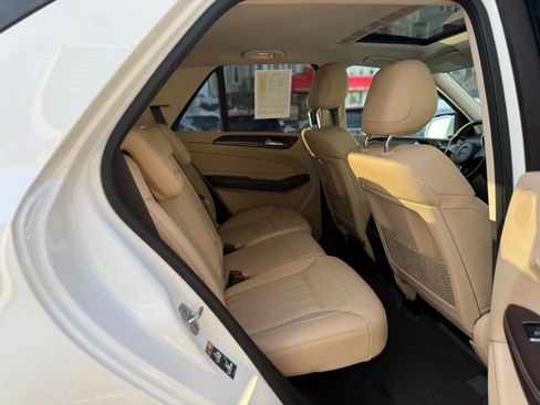 Used 2017 Mercedes-Benz GLE 350 4MATIC image 38