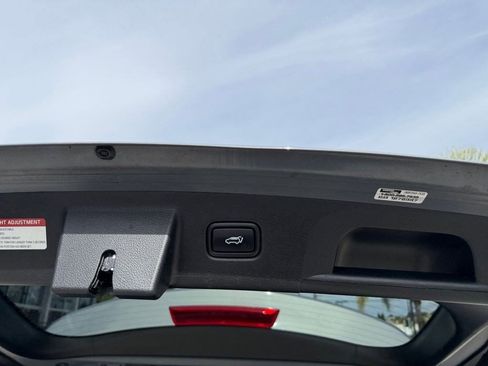 Used 2022 Kia Telluride EX w/ Towing Package image 10