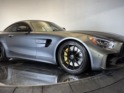 Used 2019 Mercedes-Benz AMG GT R image 16