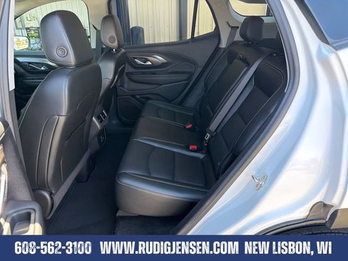 Used 2024 GMC Terrain SLT AWD/4WD image 23
