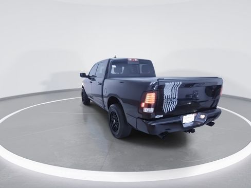 Used 2016 RAM 1500 Sport w/ Black Ram 1500 Sport Group AWD/4WD image 6