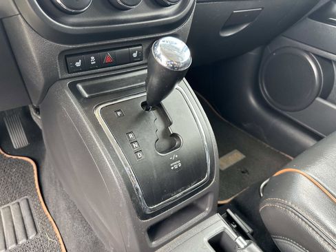 Used 2011 Jeep Patriot 70th Anniversary image 23