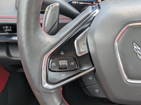 Used 2023 Chevrolet Corvette Stingray Preferred Conv w/ Stealth Interior Trim Package RWD image 23