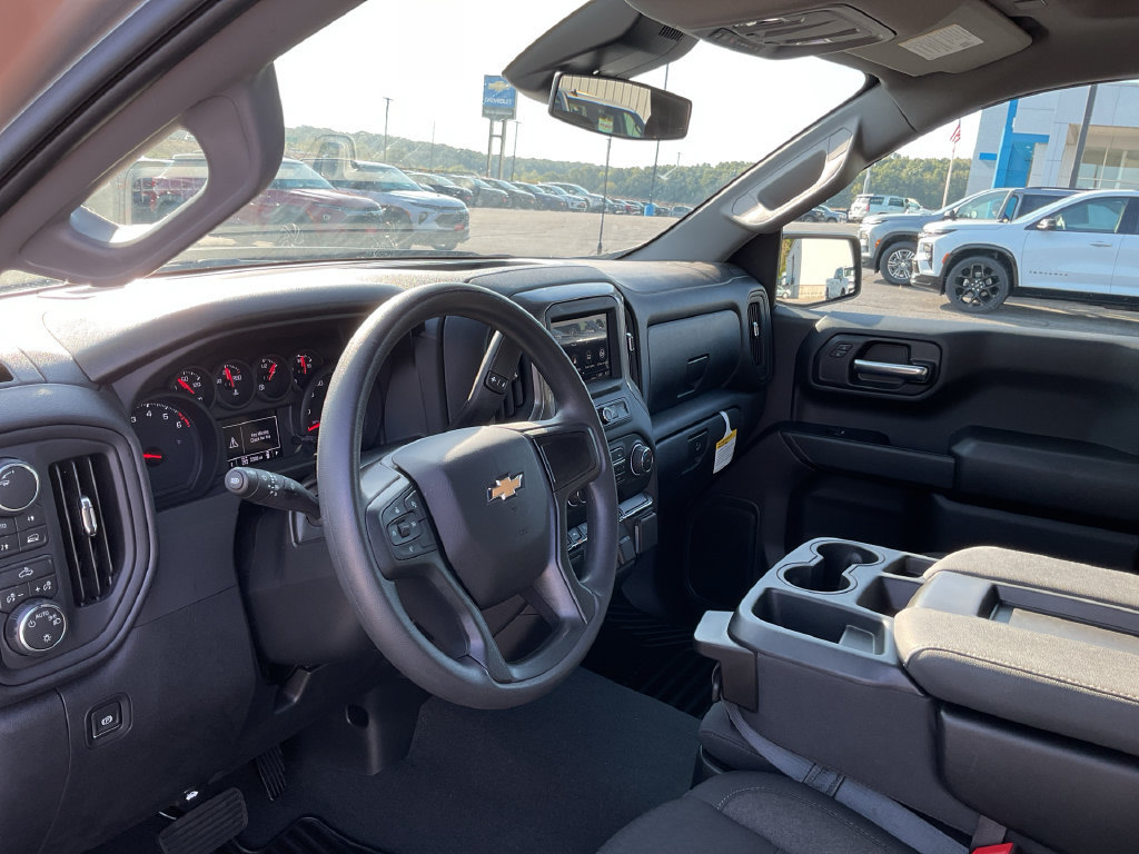 New 2026 Chevrolet Silverado 1500 Custom AWD/4WD image 16