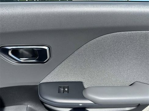 New 2025 Kia K4 EX image 25