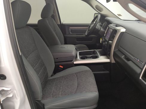 Used 2016 RAM 1500 Lone Star RWD image 21