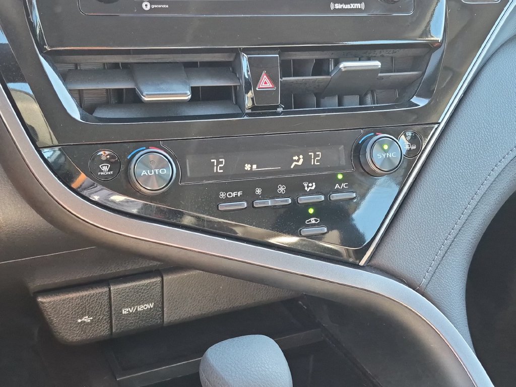Used 2024 Toyota Camry LE FWD image 22