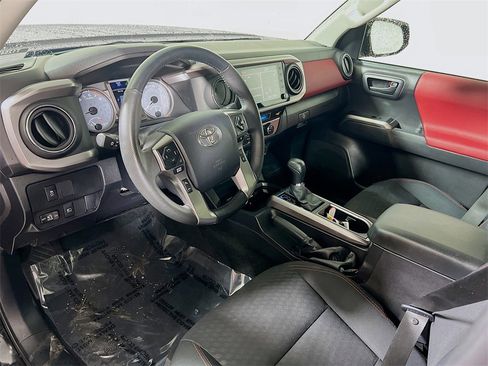 Certified 2023 Toyota Tacoma SR5 image 10