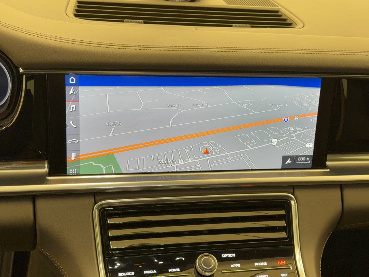 Used 2020 Porsche Panamera 4S AWD/4WD image 23