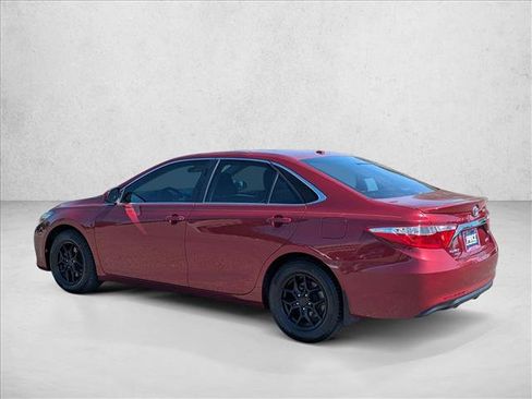Used 2015 Toyota Camry XSE FWD image 8