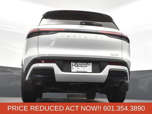 Used 2025 INFINITI QX60 Pure FWD image 42