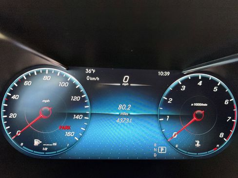 Used 2021 Mercedes-Benz C 300 4MATIC Sedan image 14