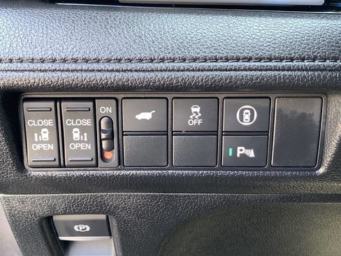 Certified 2024 Honda Odyssey Elite image 13