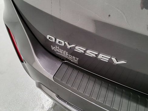 Used 2025 Honda Odyssey Elite image 39