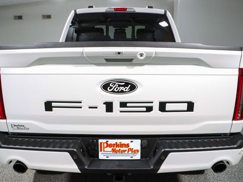 Used 2024 Ford F150 Lariat w/ Equipment Group 502A High image 9