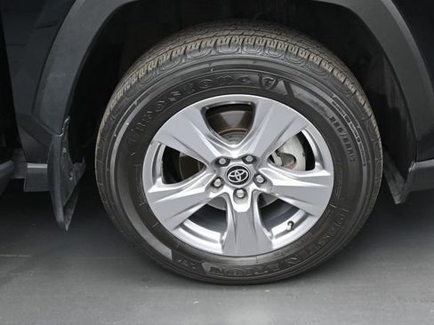 Used 2024 Toyota RAV4 XLE w/ Convenience Package image 37