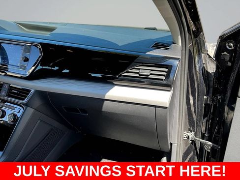 Used 2023 Volkswagen Taos S AWD/4WD image 33