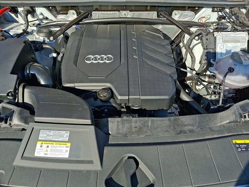 Used 2024 Audi Q5 2.0T Premium AWD/4WD image 27