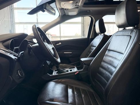 Used 2018 Ford Escape Titanium AWD/4WD image 8