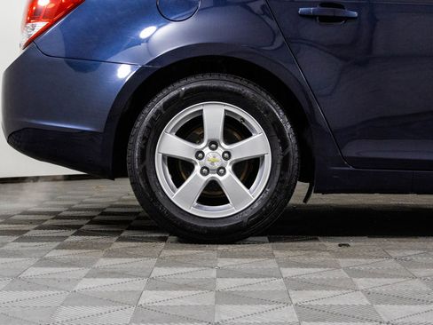 Used 2015 Chevrolet Cruze LT image 43