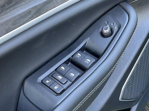 New 2026 Jeep Grand Cherokee L Limited w/ Limited Altitude Package image 23