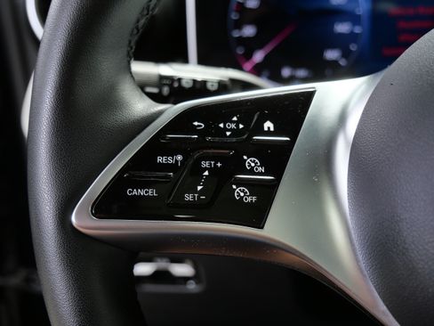Certified 2026 Mercedes-Benz GLC 300 4MATIC image 27