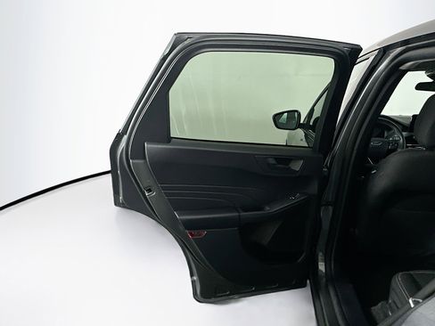 Used 2025 Ford Escape Active AWD/4WD image 26