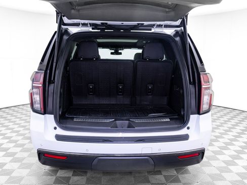 Used 2022 Chevrolet Tahoe RST w/ Luxury Package image 38