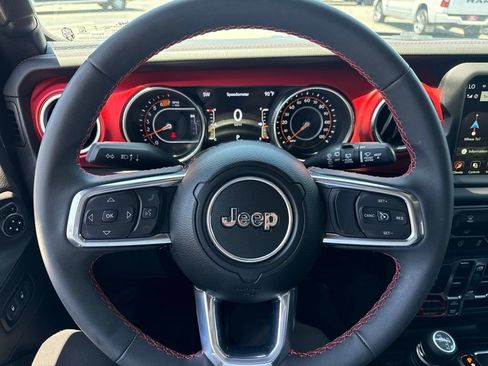 Used 2023 Jeep Wrangler Unlimited Rubicon w/ Xtreme 35 Tire Package AWD/4WD image 22