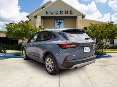 Used 2025 Ford Escape Active image 3